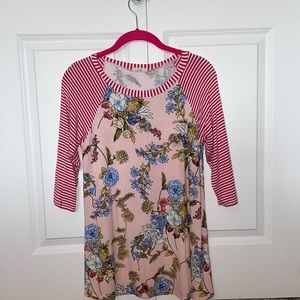S e.Luna Baseball Floral Tee